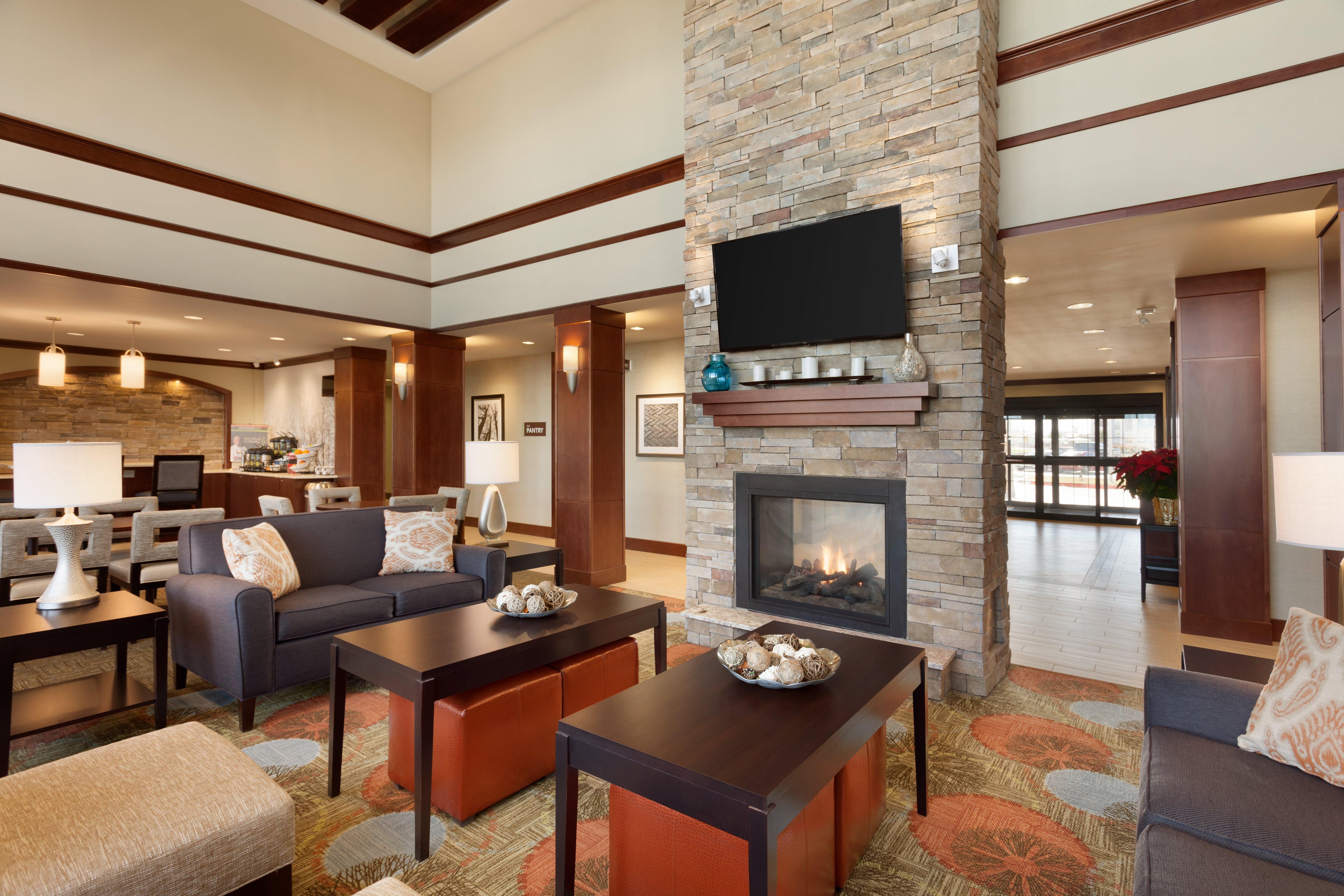 Staybridge Suites Midland By Ihg Bagian luar foto